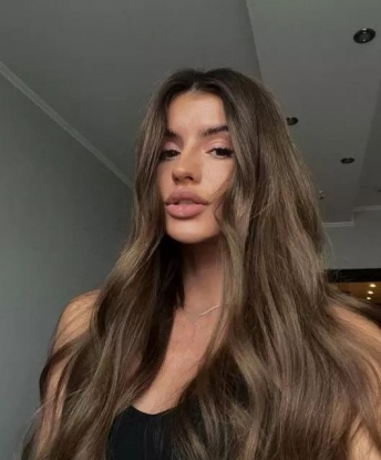 Нежная и чувственная блондинка приглашает на свидание наедине. Я окружу тебя заботой, лаской и страстью. Со мной ты почувствуешь себя по-настоящему желанным и счастливым! 2512, 18 лет